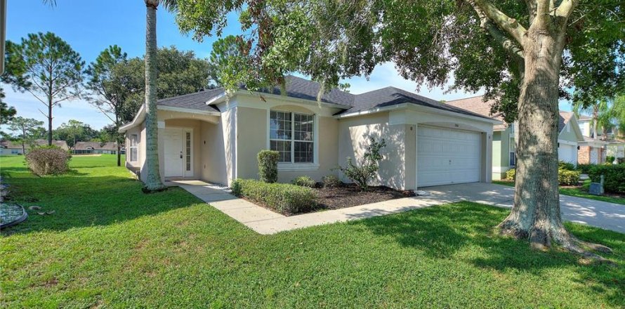House in Haines City, Florida 4 bedrooms, 146.97 sq.m. № 1908639
