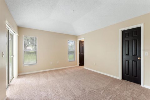House in Haines City, Florida 4 bedrooms, 146.97 sq.m. № 1908639 - photo 22