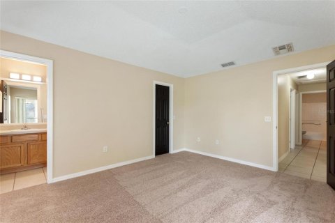 House in Haines City, Florida 4 bedrooms, 146.97 sq.m. № 1908639 - photo 25