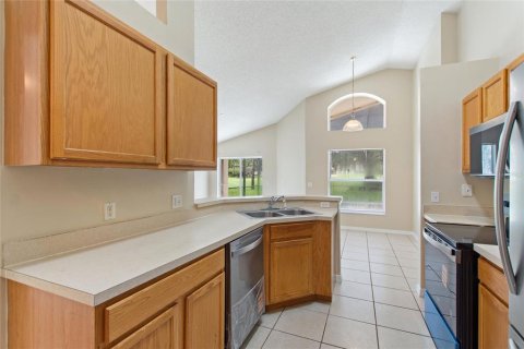 House in Haines City, Florida 4 bedrooms, 146.97 sq.m. № 1908639 - photo 19