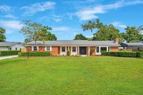 Villa ou maison à Altamonte Springs, Floride 3 chambres, 201.78 m2 № 2416788