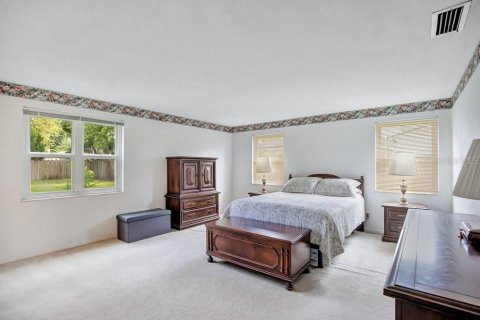 Villa ou maison à vendre à Altamonte Springs, Floride: 3 chambres, 201.78 m2 № 2416788 - photo 13