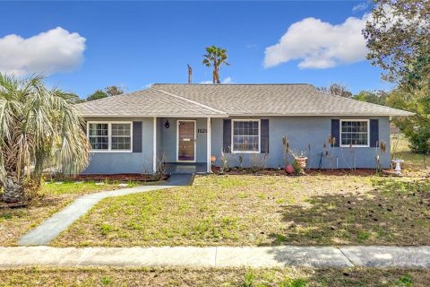 Casa en Spring Hill, Florida 3 dormitorios, 157.66 m2 № 2107408