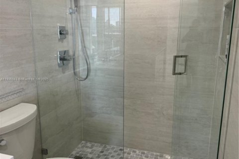 Снять в аренду кондоминиум в Авентура, Флорида 2 спальни, 101.45м2, № 1956668 - фото 28