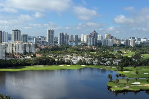 Снять в аренду кондоминиум в Авентура, Флорида 2 спальни, 101.45м2, № 1956668 - фото 5