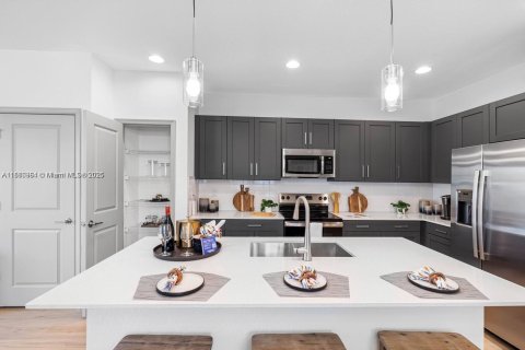 Adosado en alquiler en Port St. Lucie, Florida, 3 dormitorios, 151.8 m2 № 1756276 - foto 10