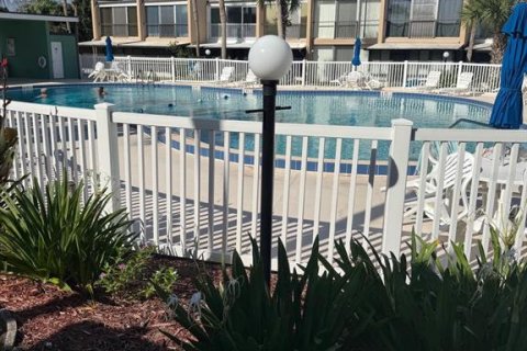 Touwnhouse à louer à Ormond Beach, Floride: 2 chambres, 116.31 m2 № 2380668 - photo 2