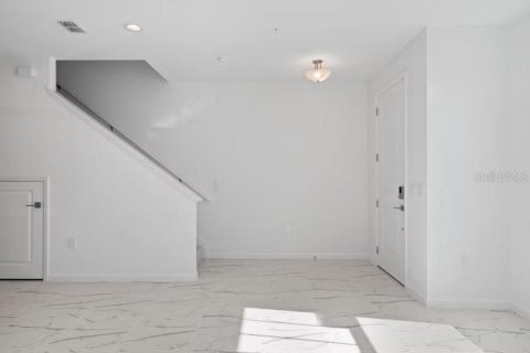 Adosado en alquiler en Apopka, Florida, 3 dormitorios, 175.96 m2 № 1834793 - foto 11