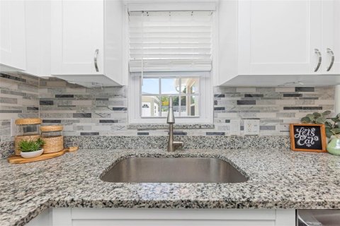 Casa en venta en New Port Richey, Florida, 3 dormitorios, 95.13 m2 № 2386300 - foto 15