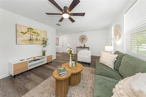 Casa en venta en New Port Richey, Florida, 3 dormitorios, 95.13 m2 № 2386300 - foto 7
