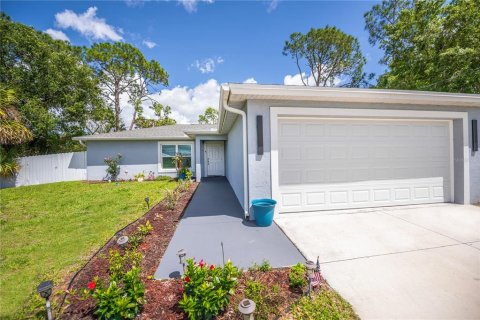House in LaBelle, Florida 3 bedrooms, 126.72 sq.m. № 2207308
