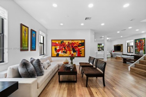 Villa ou maison à vendre à Doral, Floride: 4 chambres, 246.19 m2 № 2004125 - photo 30