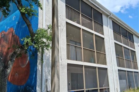 Condo à Tampa, Floride, 2 chambres  № 2113522
