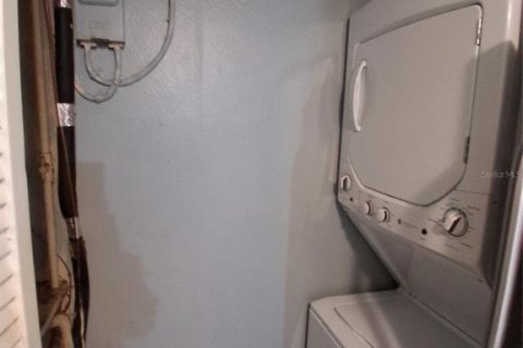 Copropriété à louer à Tampa, Floride: 2 chambres, 90.39 m2 № 2113522 - photo 7