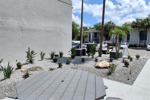 Copropriété à louer à Tampa, Floride: 2 chambres, 90.39 m2 № 2113522 - photo 15