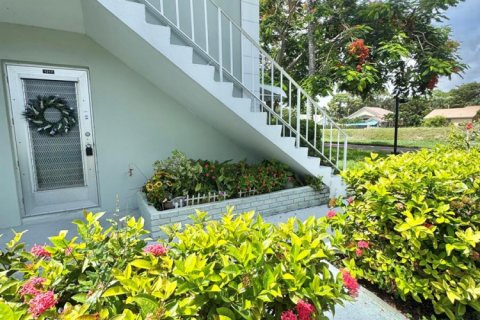 Copropriété à louer à Delray Beach, Floride: 2 chambres, 94.11 m2 № 2285861 - photo 3