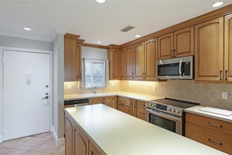 Copropriété à vendre à Sarasota, Floride: 2 chambres, 104.79 m2 № 1716510 - photo 5