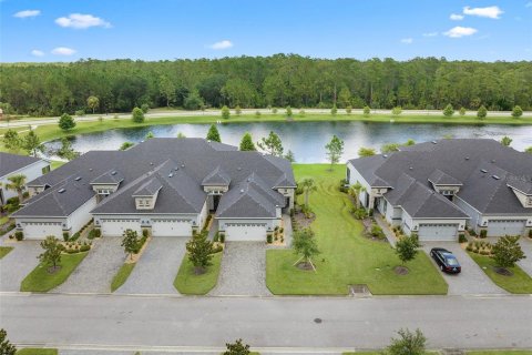 Adosado en venta en Ormond Beach, Florida, 2 dormitorios, 141.77 m2 № 1848616 - foto 3