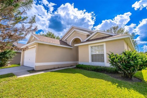 Villa ou maison à vendre à Orlando, Floride: 3 chambres, 141.03 m2 № 2419768 - photo 2