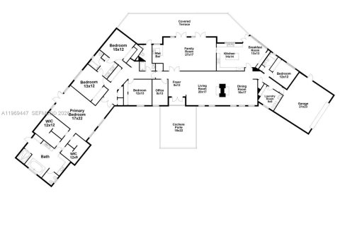 House in Miami, Florida 5 bedrooms, 424.01 sq.m. № 2030895 - photo 23