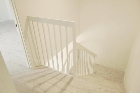 Touwnhouse à vendre à West Palm Beach, Floride: 2 chambres, 114.83 m2 № 2293945 - photo 12