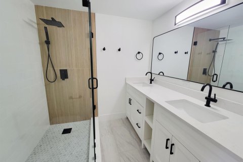 Touwnhouse à vendre à West Palm Beach, Floride: 2 chambres, 114.83 m2 № 2293945 - photo 19