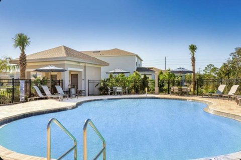 House in Haines City, Florida 4 bedrooms, 210.98 sq.m. № 1780413 - photo 23