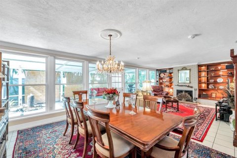 Casa en venta en Saint Petersburg, Florida, 3 dormitorios, 166.02 m2 № 1791973 - foto 7
