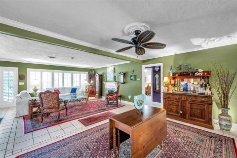Casa en venta en Saint Petersburg, Florida, 3 dormitorios, 166.02 m2 № 1791973 - foto 3