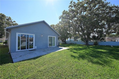Villa ou maison à louer à Lakeland, Floride: 3 chambres, 127.93 m2 № 2414038 - photo 28