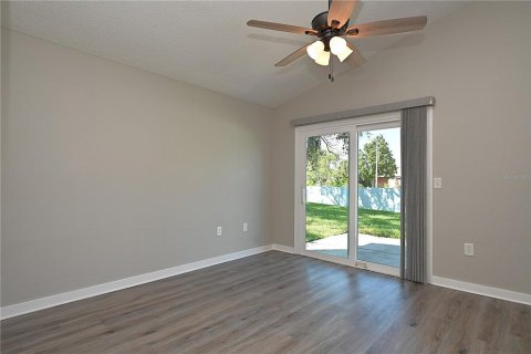Villa ou maison à louer à Lakeland, Floride: 3 chambres, 127.93 m2 № 2414038 - photo 15