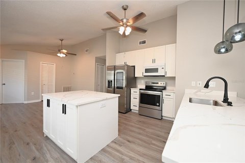 Villa ou maison à louer à Lakeland, Floride: 3 chambres, 127.93 m2 № 2414038 - photo 6