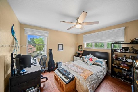 House in Weston, Florida 5 bedrooms, 292.08 sq.m. № 1889221 - photo 29