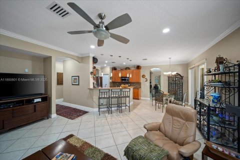 House in Weston, Florida 5 bedrooms, 292.08 sq.m. № 1889221 - photo 13