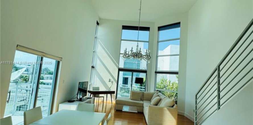 Appartement à Miami Beach, Floride 2 chambres, 200.2 m2 № 1643826