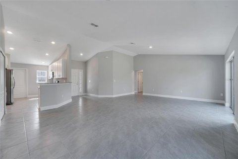 House in Kissimmee, Florida 4 bedrooms, 168.52 sq.m. № 1795017 - photo 7