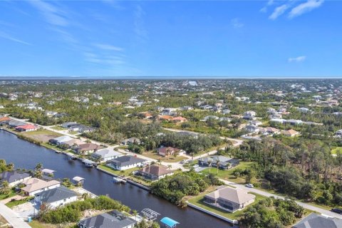 Terreno en venta en Port Charlotte, Florida № 2212785 - foto 4
