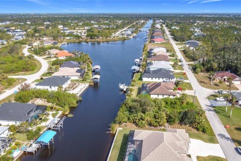 Terreno en venta en Port Charlotte, Florida № 2212785 - foto 3