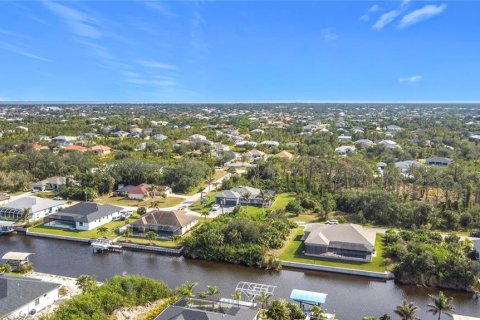 Terreno en venta en Port Charlotte, Florida № 2212785 - foto 11