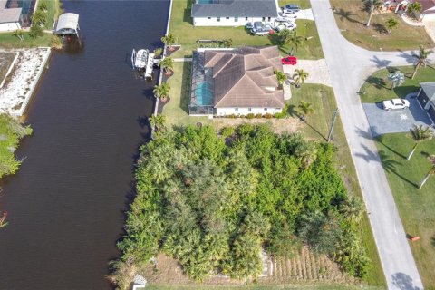 Terreno en venta en Port Charlotte, Florida № 2212785 - foto 12