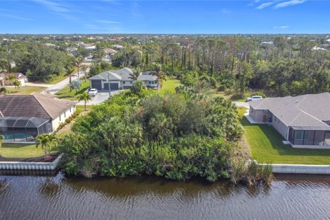 Terreno en venta en Port Charlotte, Florida № 2212785 - foto 19