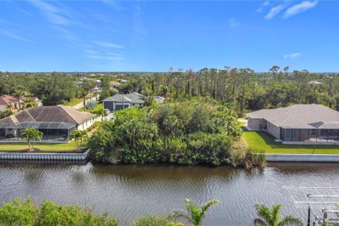 Terreno en venta en Port Charlotte, Florida № 2212785 - foto 18