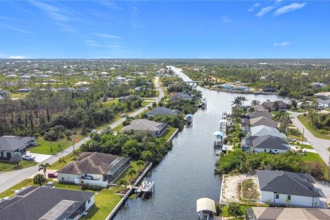 Terreno en venta en Port Charlotte, Florida № 2212785 - foto 10