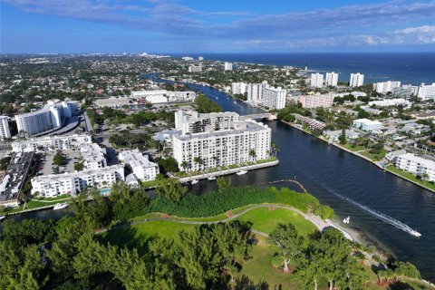 Condominio en alquiler en Pompano Beach, Florida, 2 dormitorios, 77.57 m2 № 2037691 - foto 30