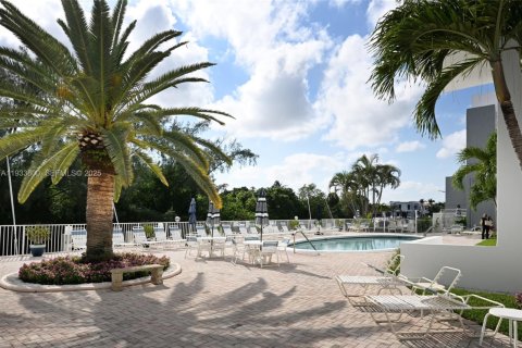 Condominio en alquiler en Pompano Beach, Florida, 2 dormitorios, 77.57 m2 № 2037691 - foto 28