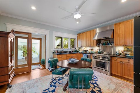 Villa ou maison à vendre à Bradenton, Floride: 5 chambres, 353.4 m2 № 2437304 - photo 14