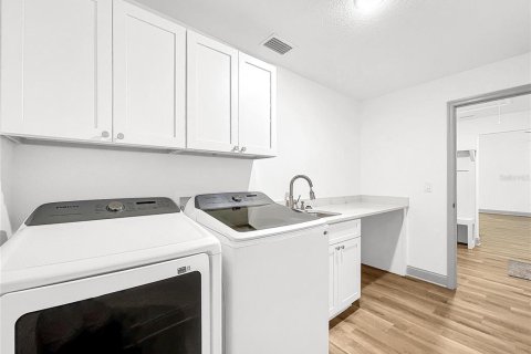 Casa en venta en Lakeland, Florida, 3 dormitorios, 131.92 m2 № 1902269 - foto 28