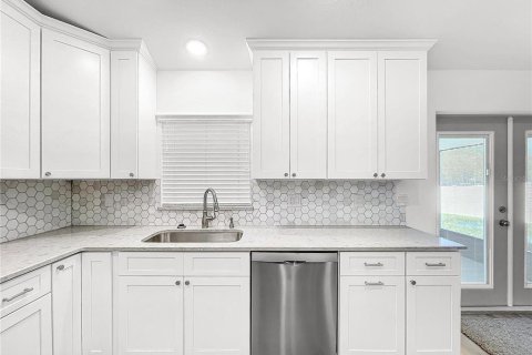 Casa en venta en Lakeland, Florida, 3 dormitorios, 131.92 m2 № 1902269 - foto 22