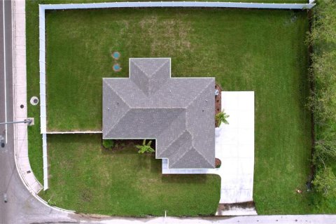 Casa en venta en Lakeland, Florida, 3 dormitorios, 131.92 m2 № 1902269 - foto 9