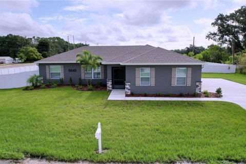 Casa en venta en Lakeland, Florida, 3 dormitorios, 131.92 m2 № 1902269 - foto 1